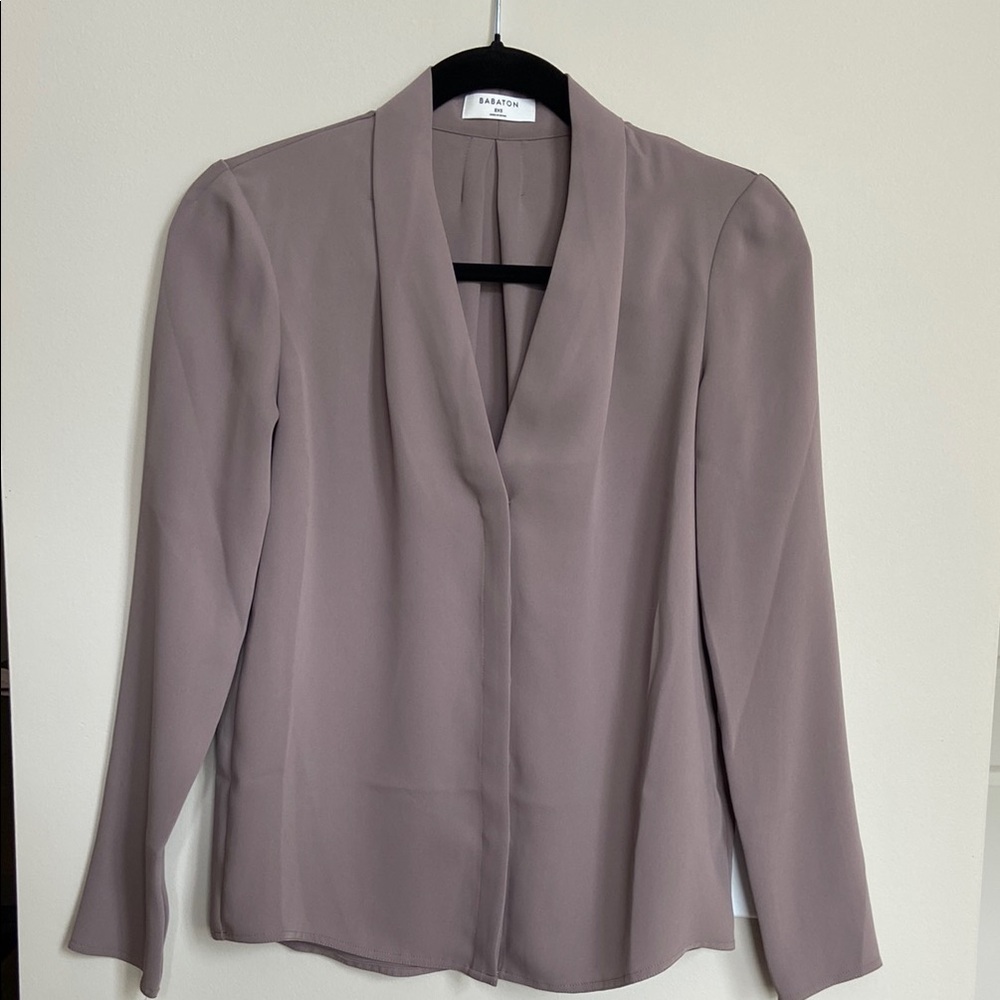 Aritzia Babaton Power Blouse, Soft Brown, Size 2XS, EUC